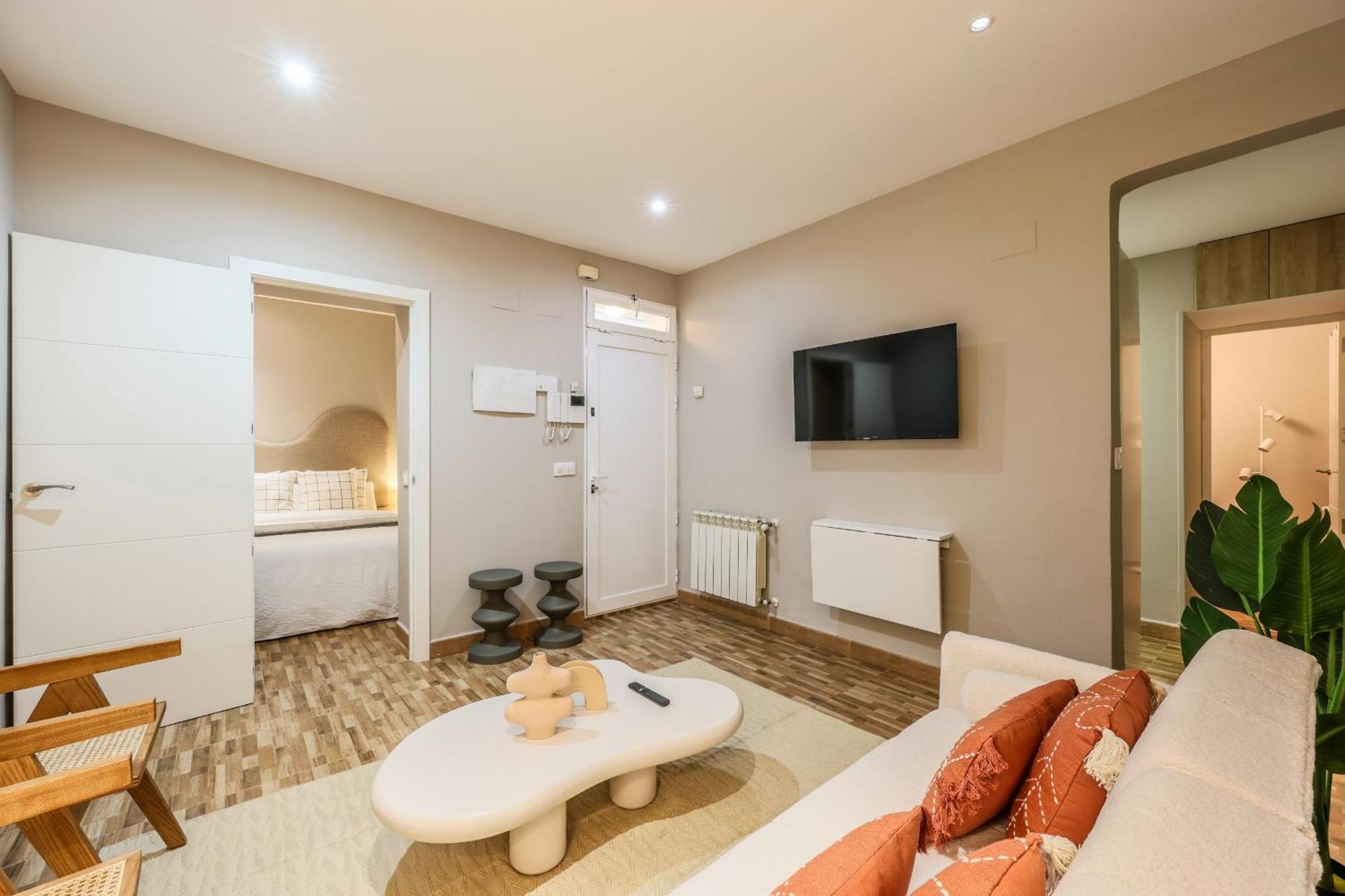 Nuevo Apartamento Funcional En Chamberi Madrid Bagian luar foto