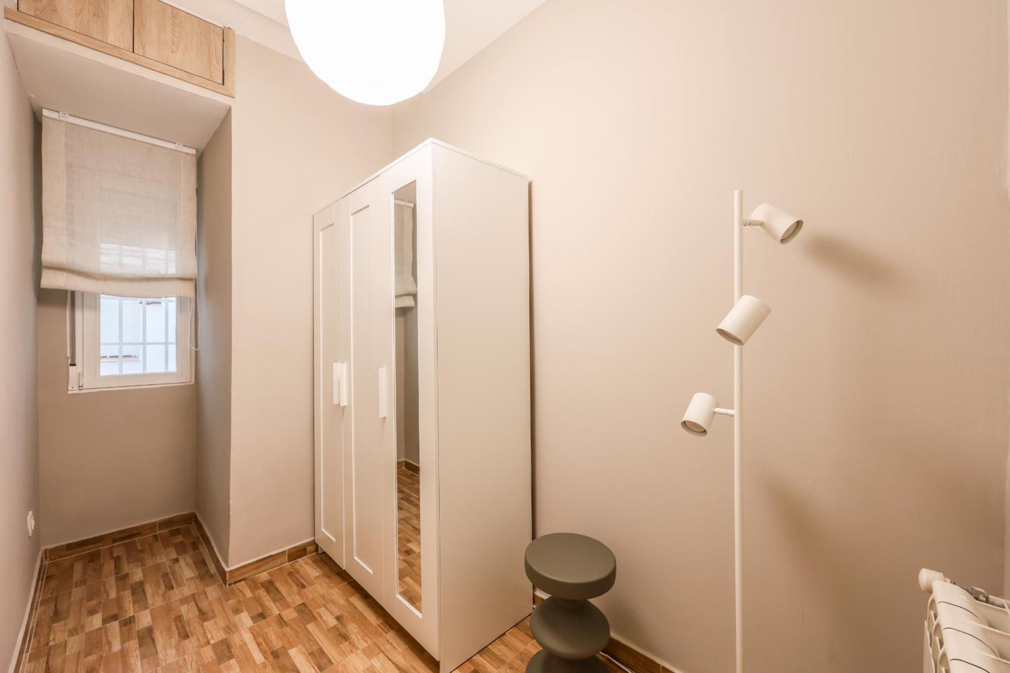 Nuevo Apartamento Funcional En Chamberi Madrid Bagian luar foto