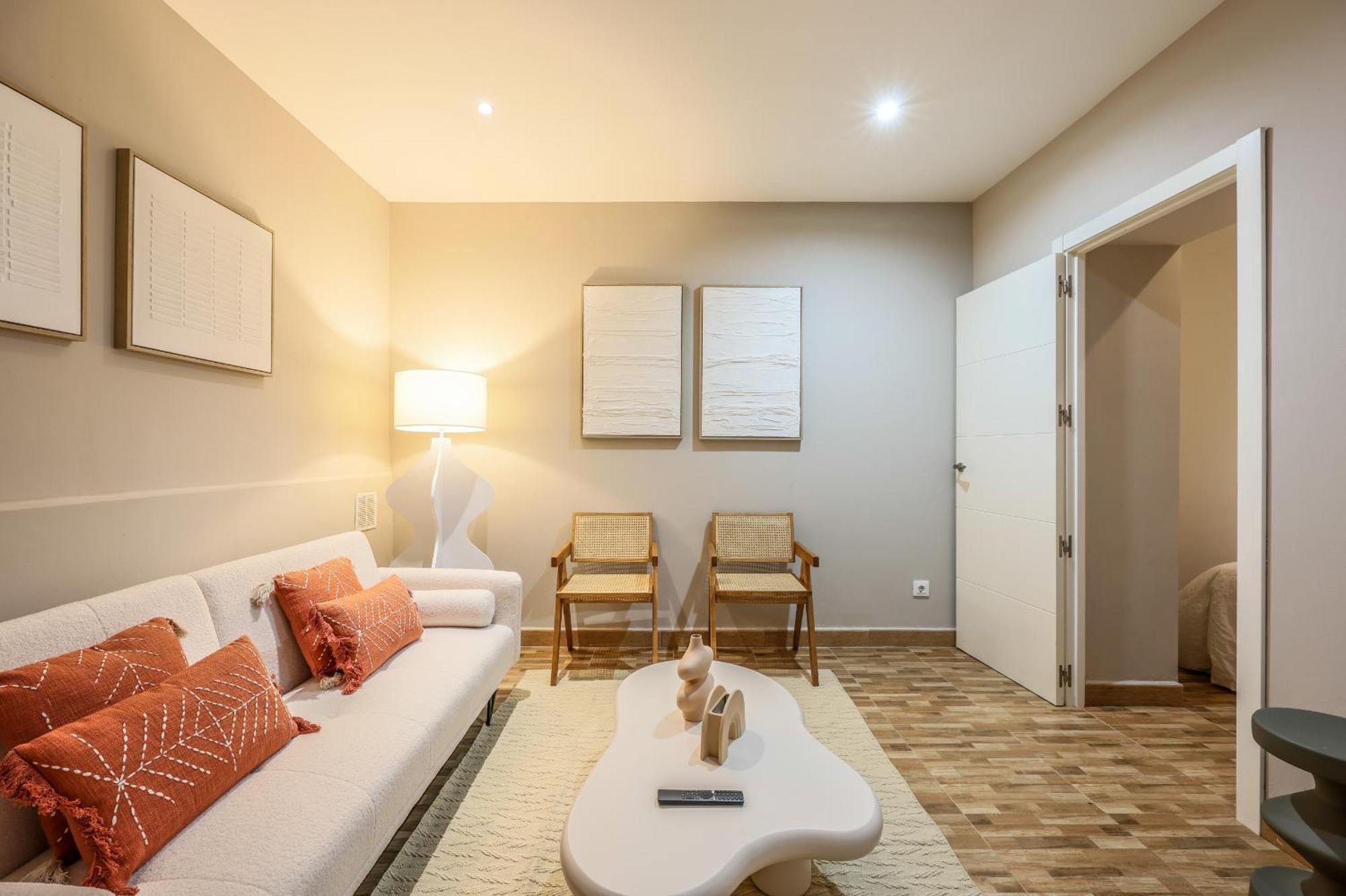 Nuevo Apartamento Funcional En Chamberi Madrid Bagian luar foto